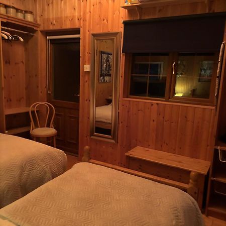 Cosy Countryside Log Cabin Kilkenny Esterno foto