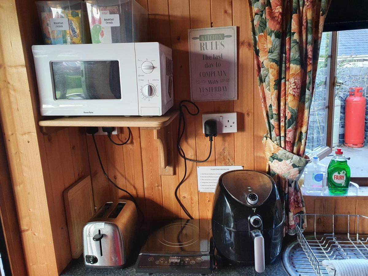 Cosy Countryside Log Cabin Kilkenny Esterno foto