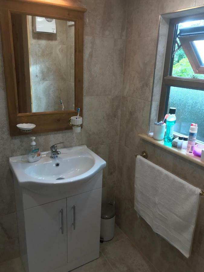 Cosy Countryside Log Cabin Kilkenny Esterno foto