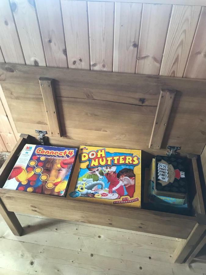 Cosy Countryside Log Cabin Kilkenny Esterno foto